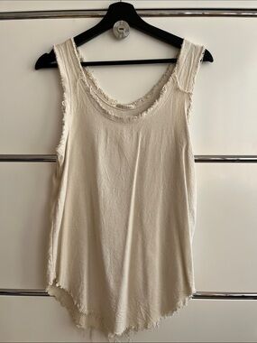 Black Crane Cream Raw-Edge Tank Top